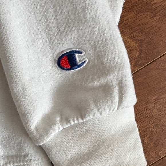 Champion White Michigan Wolverines Crewneck Sweater - Picture 3 of 3